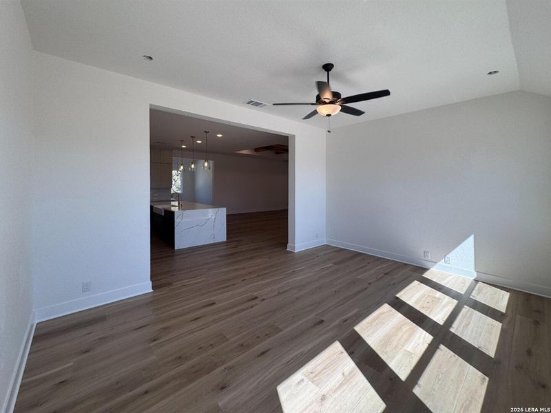 Spacious, unfurnished interior of a new home in Waldsanger, New Braunfels (Image 32). Spacious, unfurnished interior of a new home in Waldsanger, New Braunfels (Image 32).