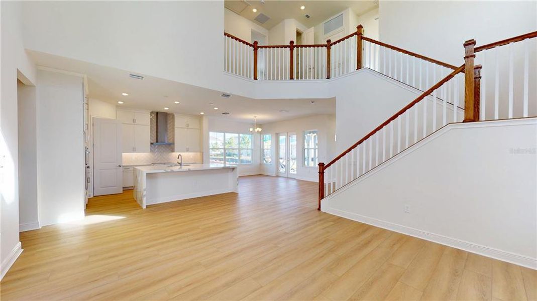 Spacious, unfurnished interior of a new home in Laureate Park, Orlando (Image 9).