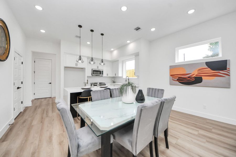 Dining area Dining area