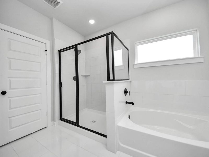 Furnished interior view inside a new home in River Ranch Meadows, Dayton (Image 13).