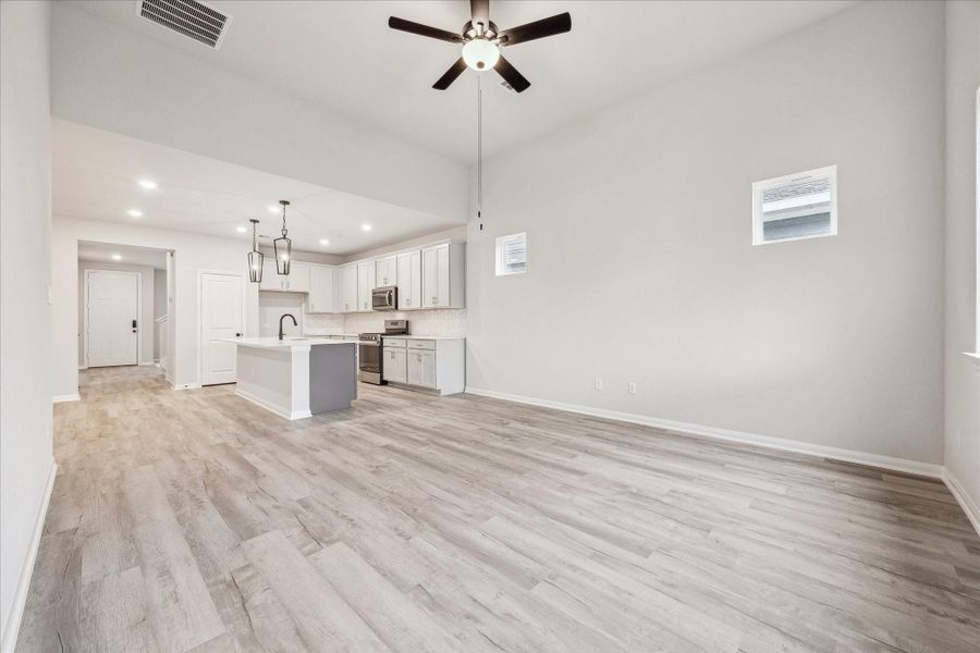 Spacious, unfurnished interior of a new home in Elyson, Katy (Image 22). Spacious, unfurnished interior of a new home in Elyson, Katy (Image 22).