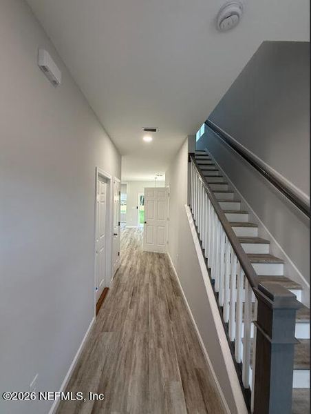 Spacious, unfurnished interior of a new home in , Jacksonville (Image 11).