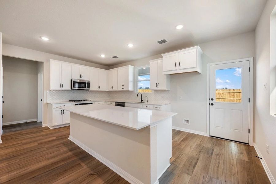 Furnished interior view inside a new home in Patterson Ranch, Georgetown (Image 5).