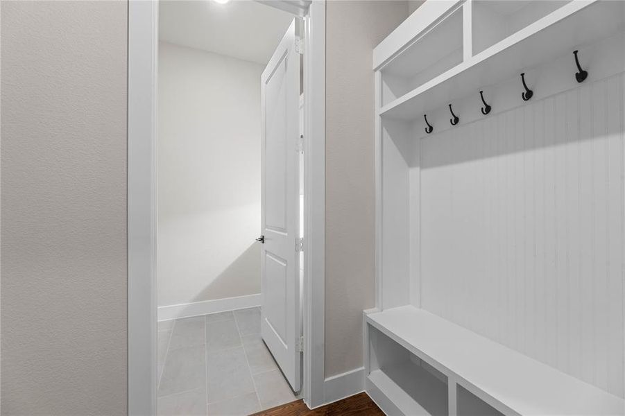 Furnished interior view inside a new home in King Crossing Estates, Van Alstyne (Image 4).