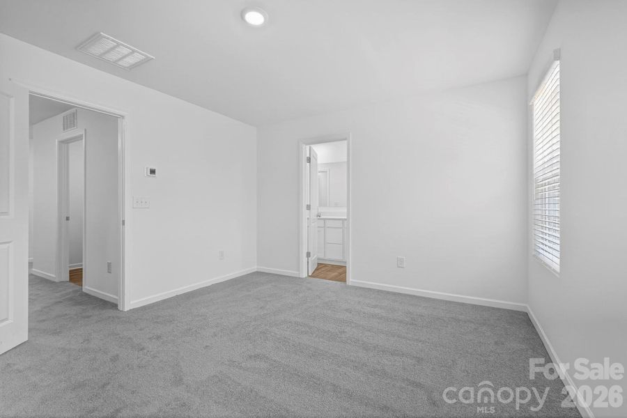 Spacious, unfurnished interior of a new home in Bakers Creek, Kannapolis (Image 22).