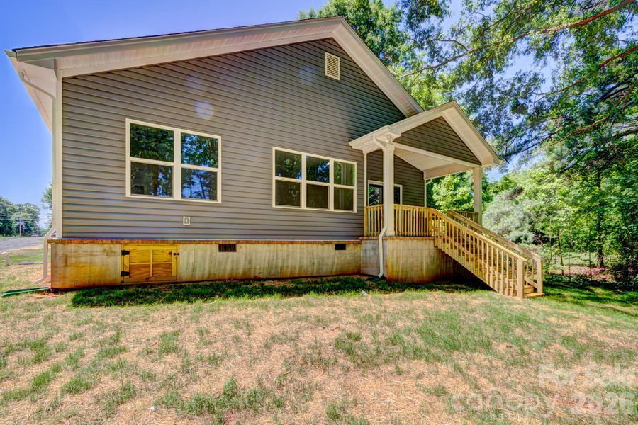 Exterior details and patio area of a home in , Cherryville (Image 3).