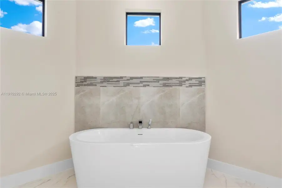 Close-up of interior finishes inside a home in , Lehigh Acres (Image 11).