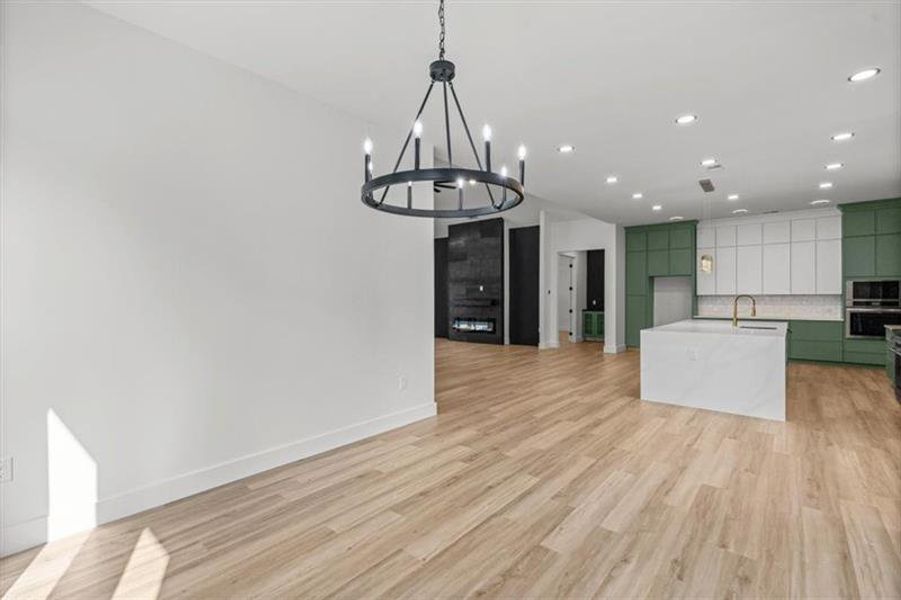 Spacious, unfurnished interior of a new home in , Lilburn (Image 25). Spacious, unfurnished interior of a new home in , Lilburn (Image 25).
