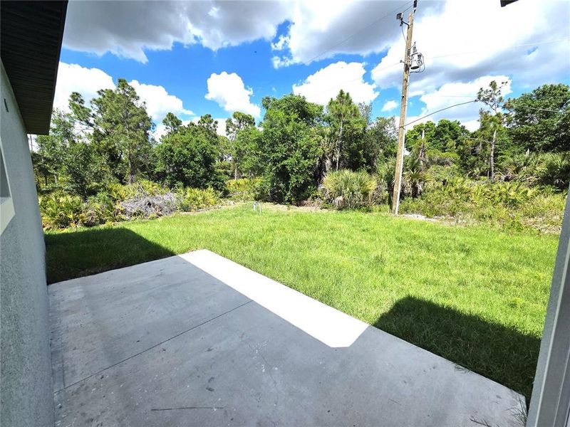 Exterior details and patio area of a home in , Port Charlotte (Image 3).