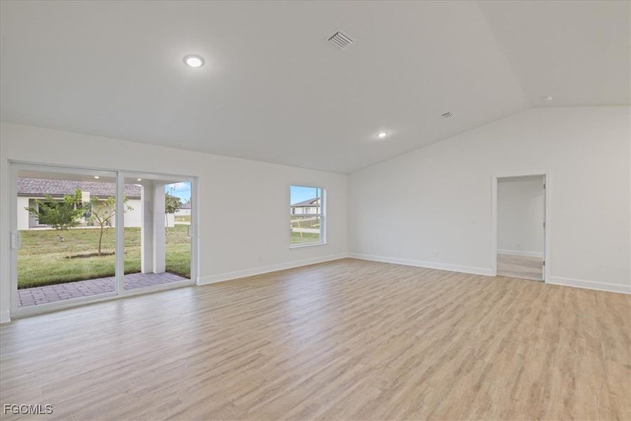 Spacious, unfurnished interior of a new home in Cape Coral, Cape Coral (Image 16). Spacious, unfurnished interior of a new home in Cape Coral, Cape Coral (Image 16).