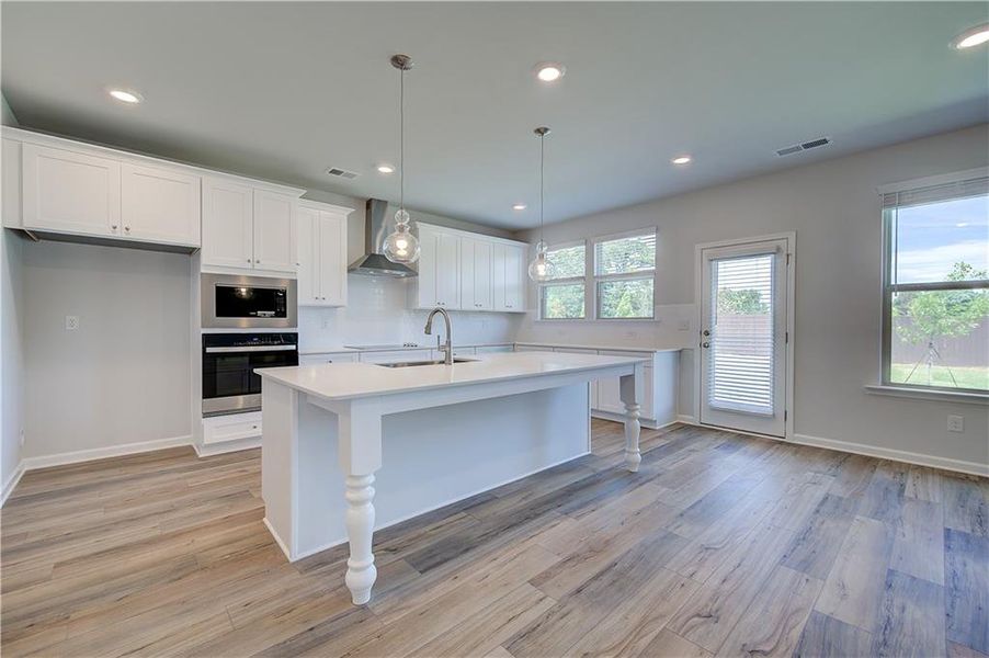 Furnished interior view inside a new home in Adagio, Dacula (Image 8).