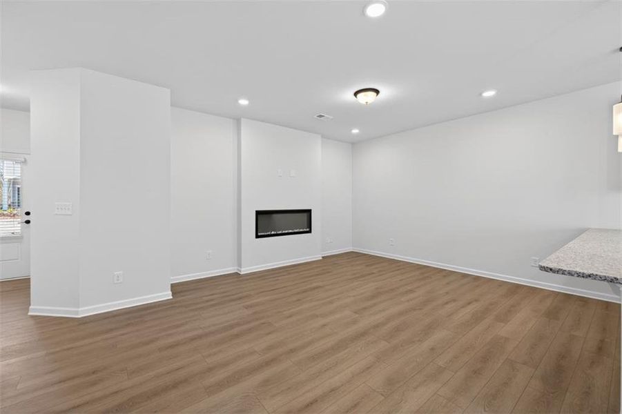 Spacious, unfurnished interior of a new home in Sanders Park, Austell (Image 20). Spacious, unfurnished interior of a new home in Sanders Park, Austell (Image 20).