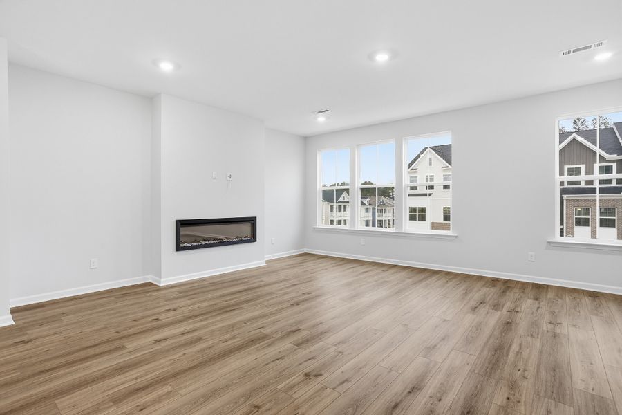 Spacious, unfurnished interior of a new home in Renaissance at White Oak, Garner (Image 21).