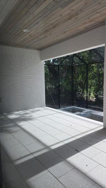 Image 37 of a home in .