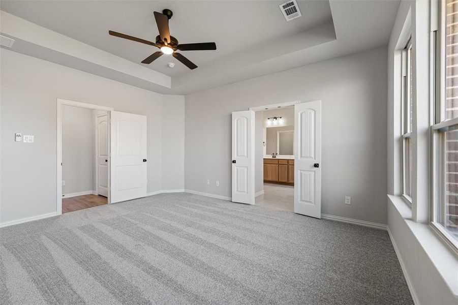 Spacious, unfurnished interior of a new home in Morningstar, Aledo (Image 16).
