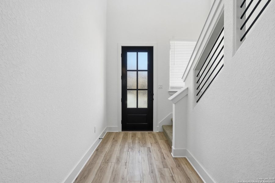 Spacious, unfurnished interior of a new home in Stillwater Ranch, San Antonio (Image 38). Spacious, unfurnished interior of a new home in Stillwater Ranch, San Antonio (Image 38).
