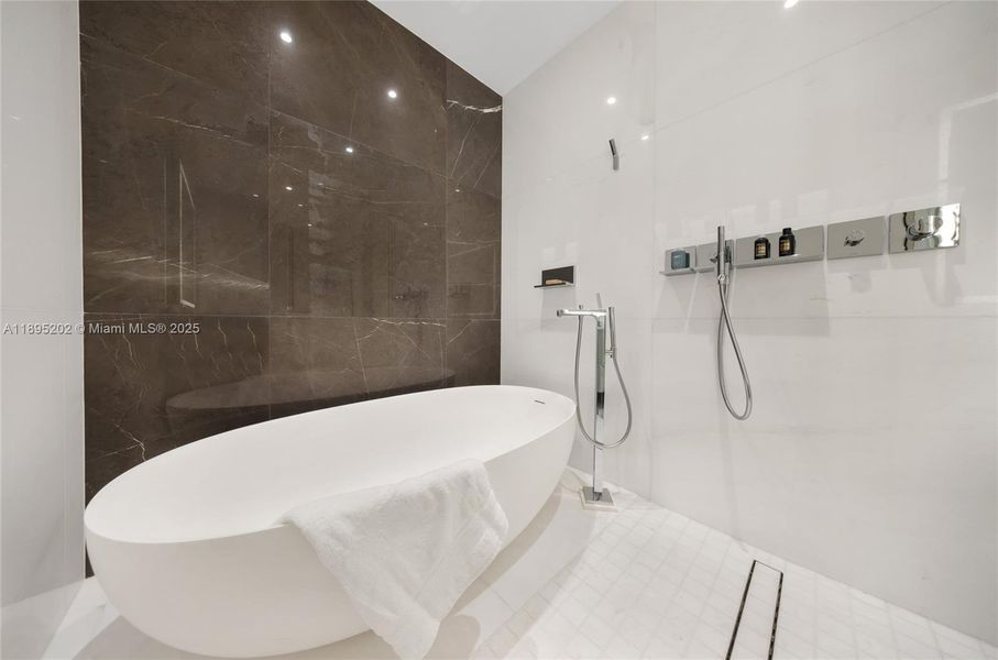 Furnished interior view inside a new home in Aston Martin Residences, Miami (Image 24).