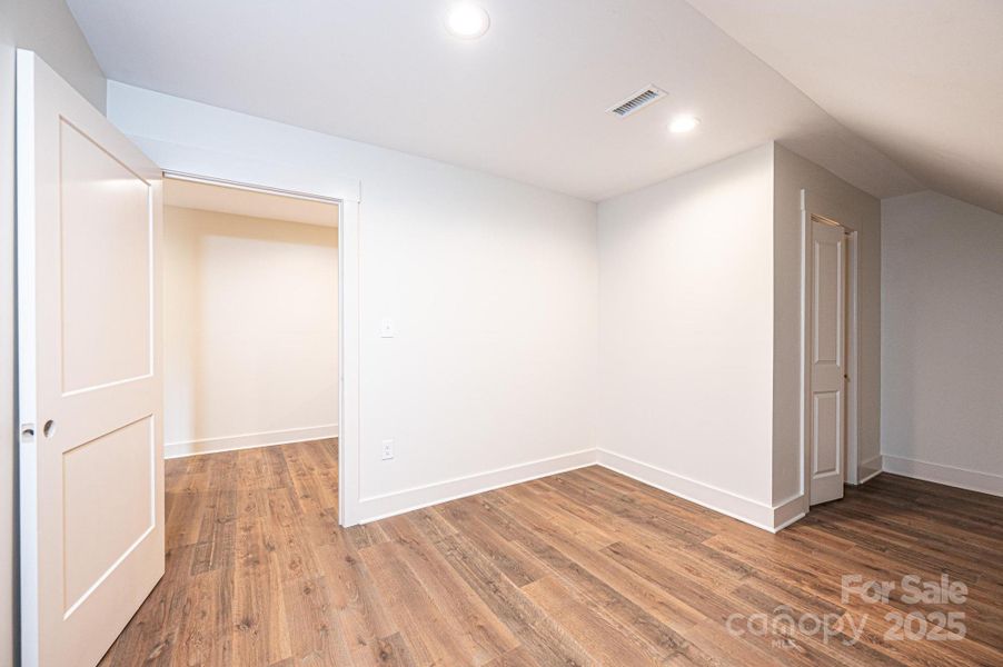 Spacious, unfurnished interior of a new home in , Hickory (Image 42). Spacious, unfurnished interior of a new home in , Hickory (Image 42).