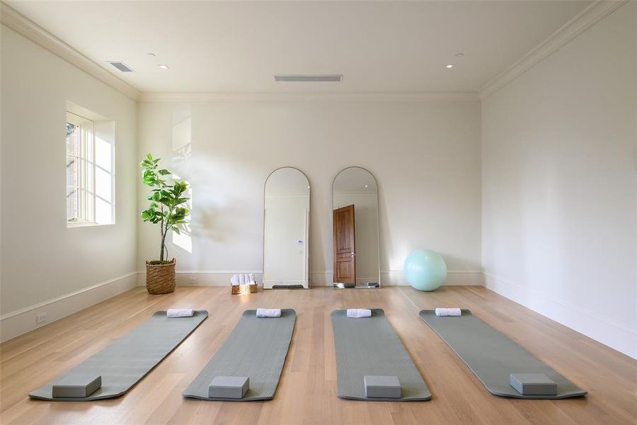 Community amenities in , Highland Park (Image 34).