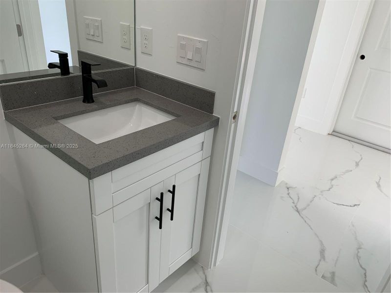 Furnished interior view inside a new home in , Lehigh Acres (Image 7).