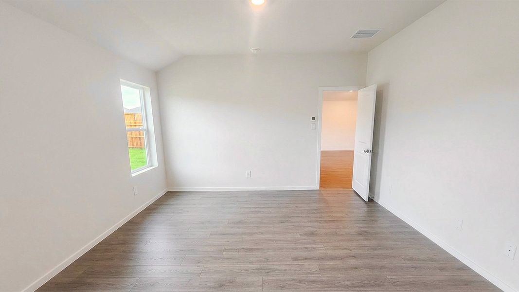 Spacious, unfurnished interior of a new home in Waverly Estates, Josephine (Image 8). Spacious, unfurnished interior of a new home in Waverly Estates, Josephine (Image 8).