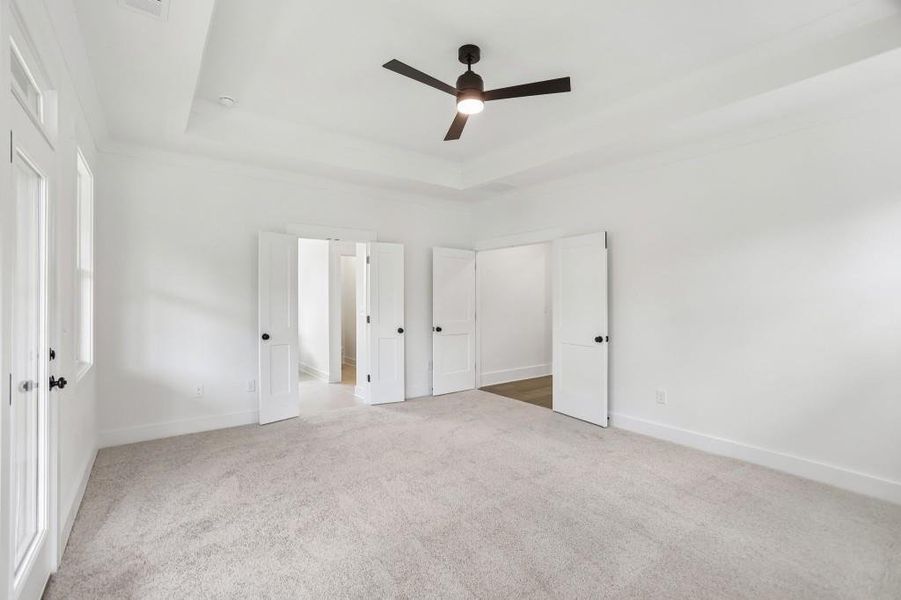 Spacious, unfurnished interior of a new home in , Marietta (Image 45).