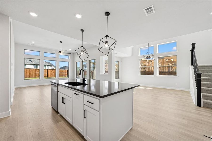 Furnished interior view inside a new home in Mantua Point Classics, Van Alstyne (Image 14). Furnished interior view inside a new home in Mantua Point Classics, Van Alstyne (Image 14).