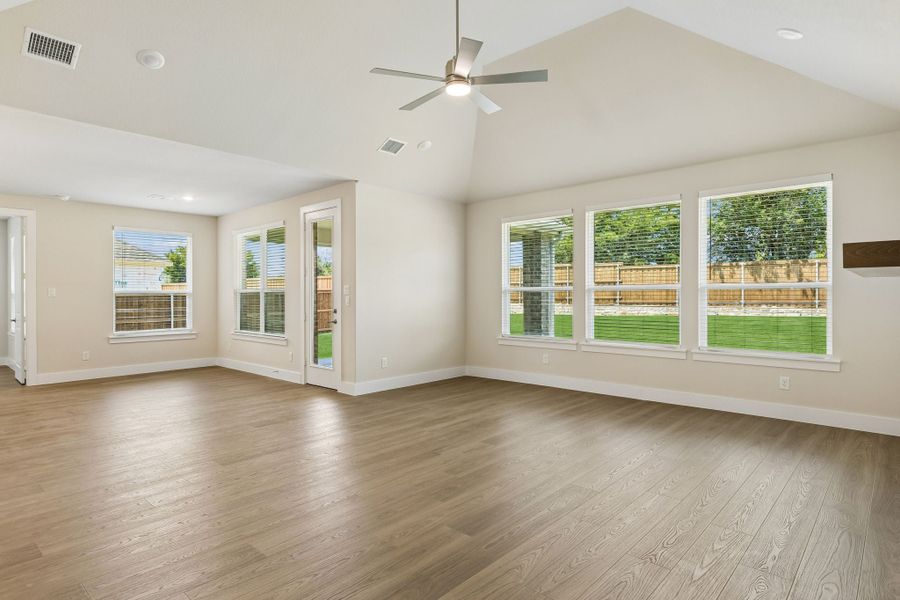 Spacious, unfurnished interior of a new home in Rainwater Crossing, Celina (Image 16). Spacious, unfurnished interior of a new home in Rainwater Crossing, Celina (Image 16).