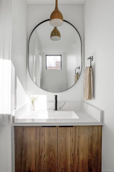 Main level guest half bath