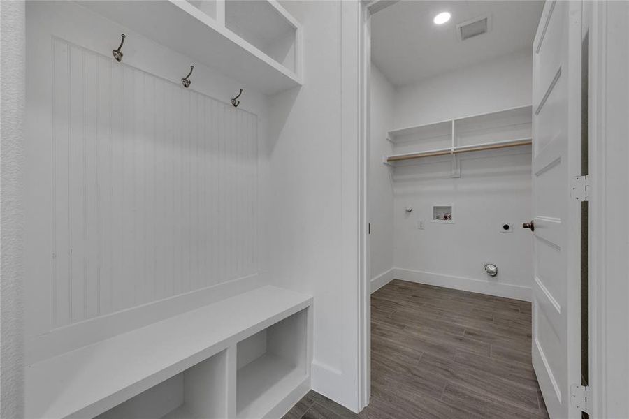 Spacious, unfurnished interior of a new home in , Valley View (Image 11). Spacious, unfurnished interior of a new home in , Valley View (Image 11).