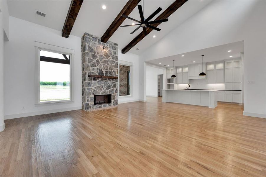 Spacious, unfurnished interior of a new home in , Midlothian (Image 20).