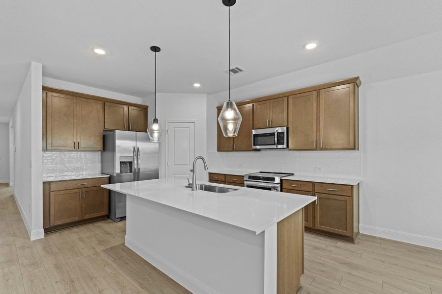 Furnished interior view inside a new home in Riverview, Georgetown (Image 7).