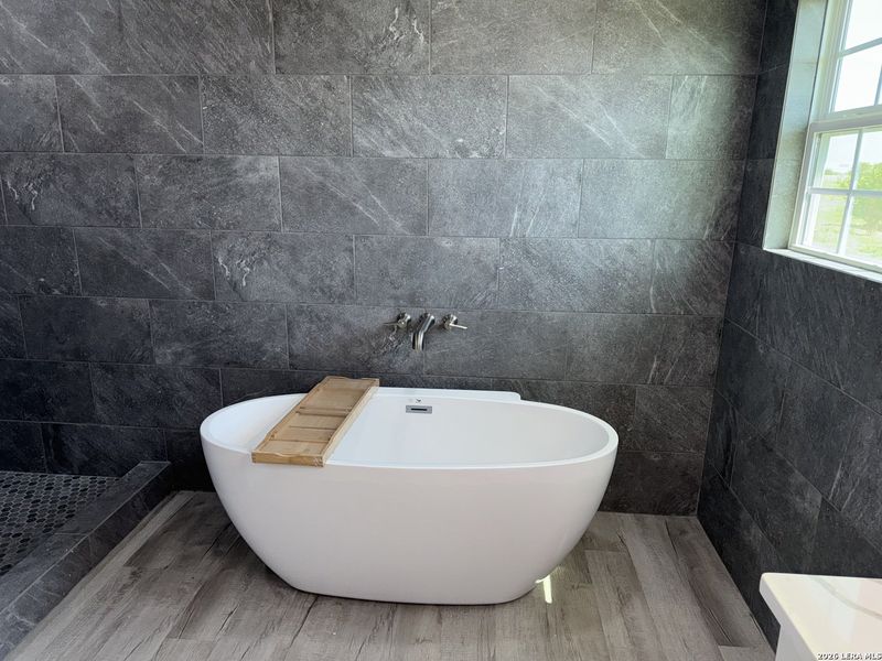 Close-up of interior finishes inside a home in , Natalia (Image 11).