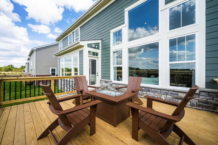Representative exterior details of a home built from the Grandin by Fischer Homes in The Dunes at Sandbar, Santa Rosa Beach (Image 4).