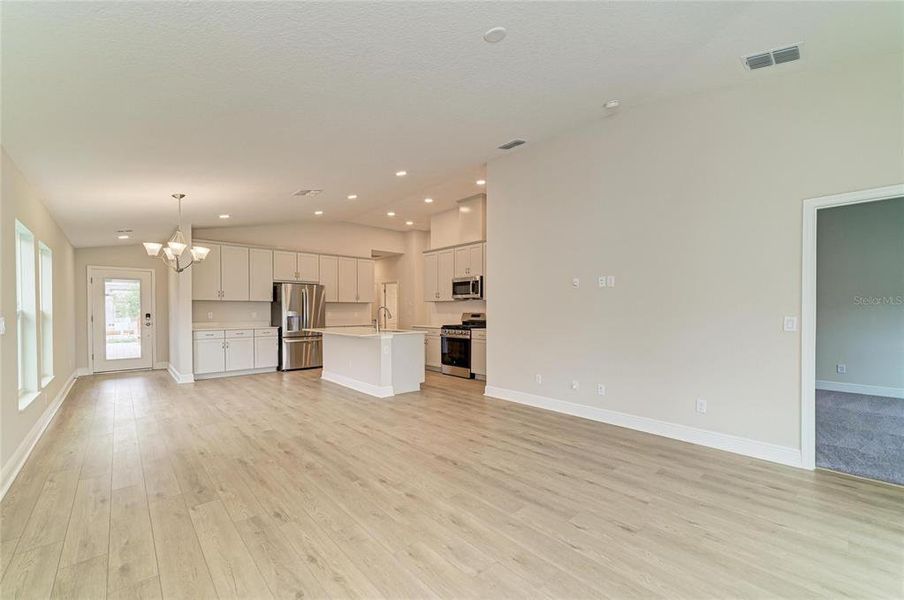 Spacious, unfurnished interior of a new home in Crosswind Point, Parrish (Image 24).