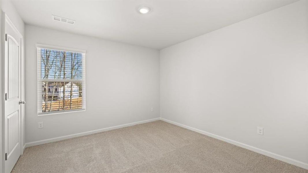 Spacious, unfurnished interior of a new home in Braselton Village, Braselton (Image 29).