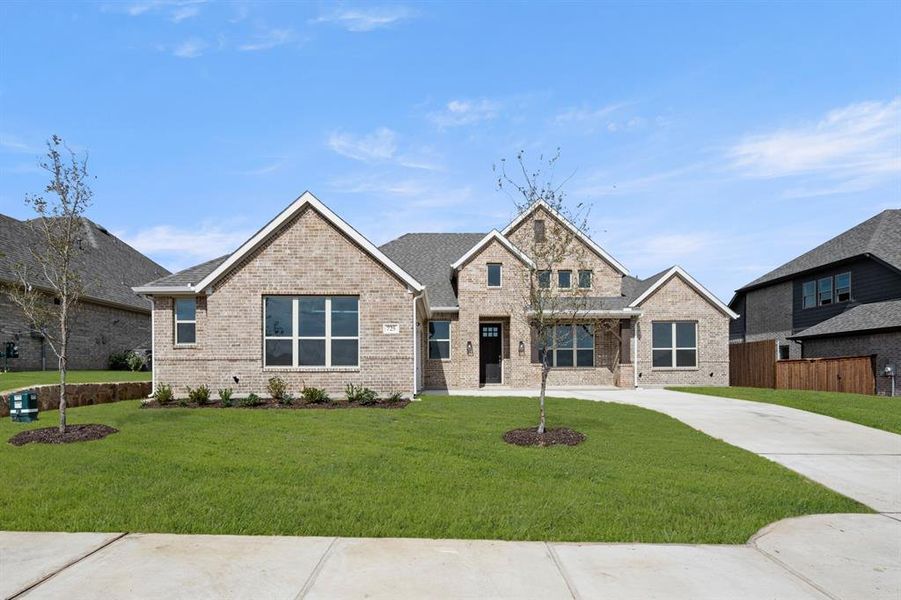 725 Carriage- Front-1