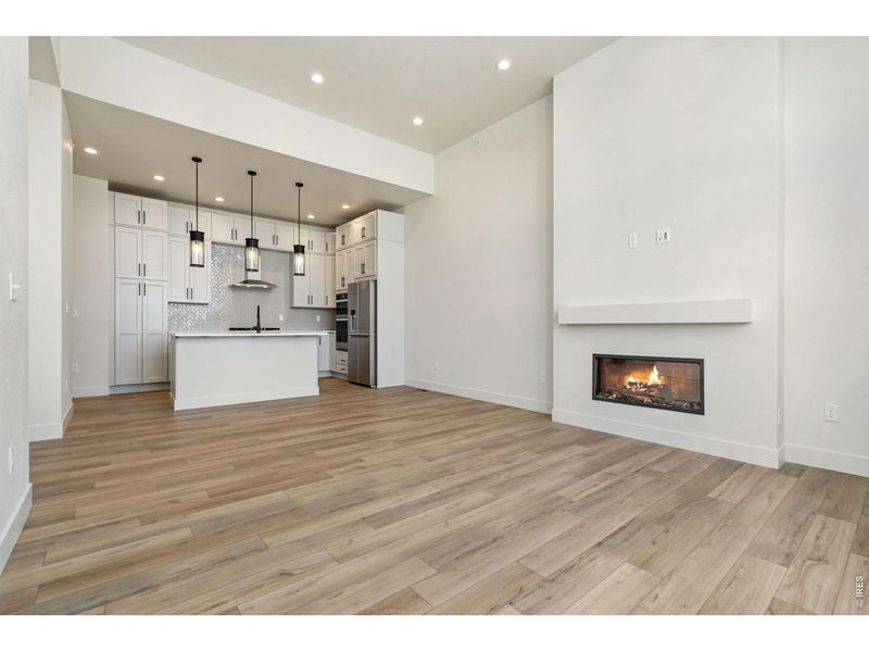 Spacious, unfurnished interior of a new home in Villa Collection, Fort Collins (Image 7).