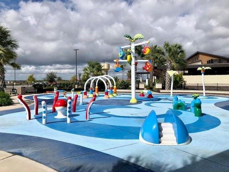 Community amenities in Lago Mar, Texas City (Image 43).