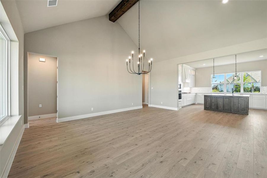 Spacious, unfurnished interior of a new home in Rocky Top Ranch, Reno (Image 28). Spacious, unfurnished interior of a new home in Rocky Top Ranch, Reno (Image 28).
