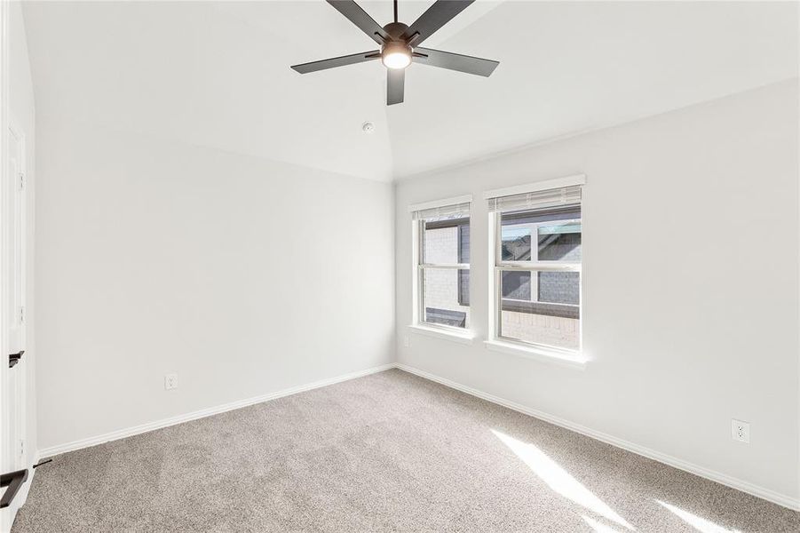 Spacious, unfurnished interior of a new home in Creekview Meadows, Pilot Point (Image 29).