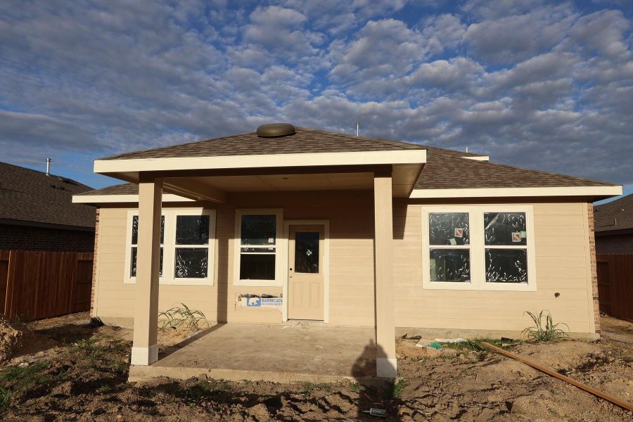 Covered patio - still under construction! Covered patio - still under construction!