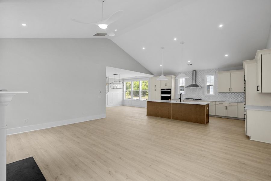 Spacious, unfurnished interior of a new home in Miller's Crossing, Johns Island (Image 18). Spacious, unfurnished interior of a new home in Miller's Crossing, Johns Island (Image 18).