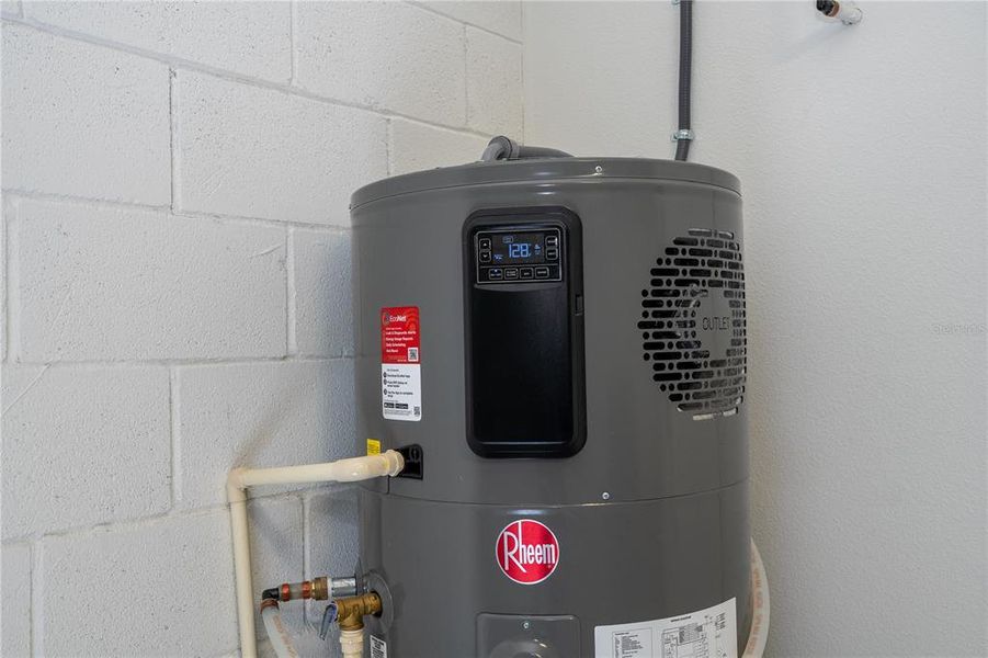 Close-up of interior finishes inside a home in , Clermont (Image 64). Close-up of interior finishes inside a home in , Clermont (Image 64).