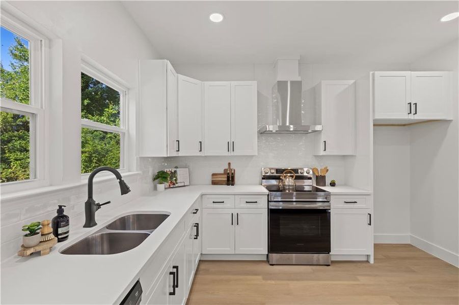 Furnished interior view inside a new home in , Scottdale (Image 10).