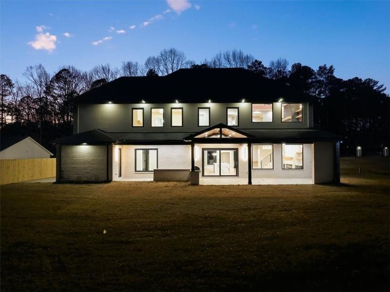 Exterior details and patio area of a home in , Lawrenceville (Image 35).