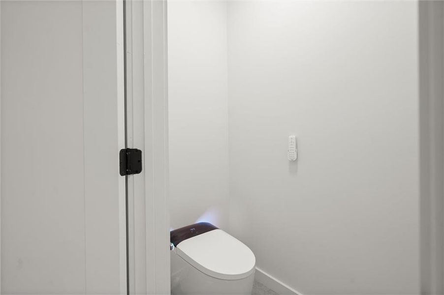 Furnished interior view inside a new home in , Atlanta (Image 37).