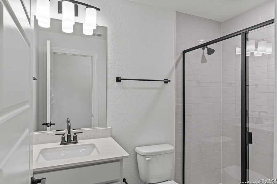 Furnished interior view inside a new home in Bison Ridge, San Antonio (Image 8). Furnished interior view inside a new home in Bison Ridge, San Antonio (Image 8).