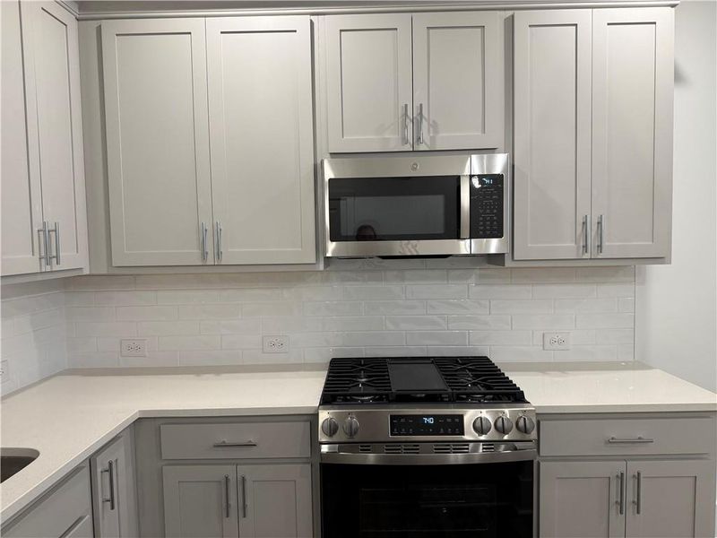 Furnished interior view inside a new home in Park Vue, Atlanta (Image 14). Furnished interior view inside a new home in Park Vue, Atlanta (Image 14).