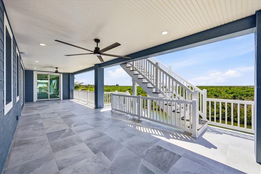 Exterior details and patio area of a home in , Placida (Image 33).